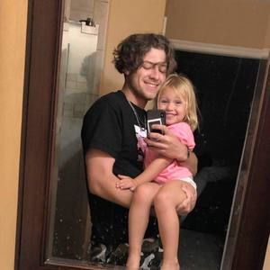 Meet your Posher, Christopher